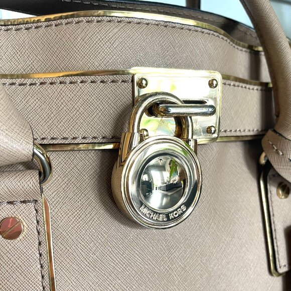 *GREAT CONDITION* Michael Kors Hamilton Saffiano Leather Medium Satchel in Khaki - Picture 5 of 14